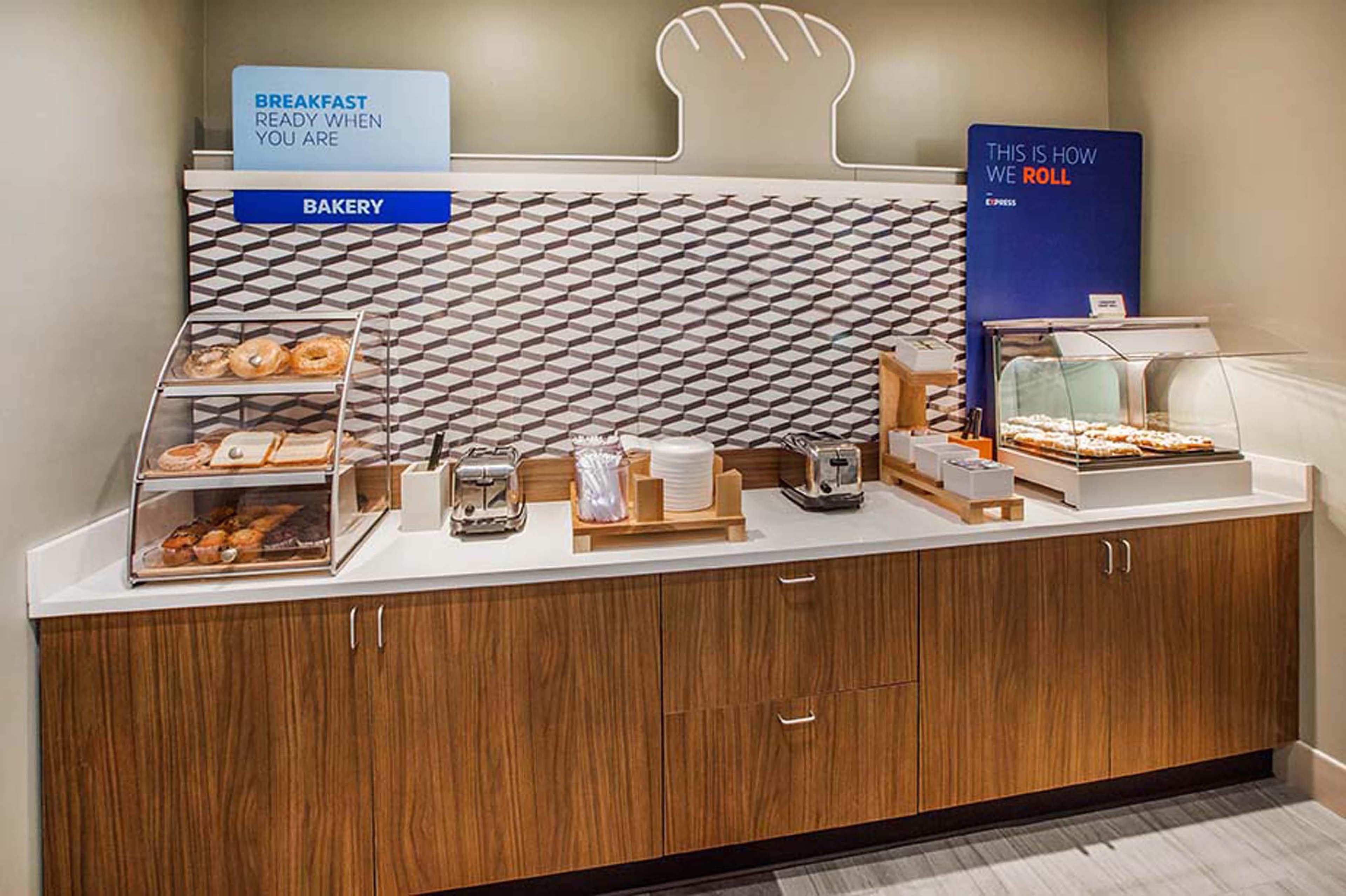 Holiday Inn Express Athens By Ihg Eksteriør billede