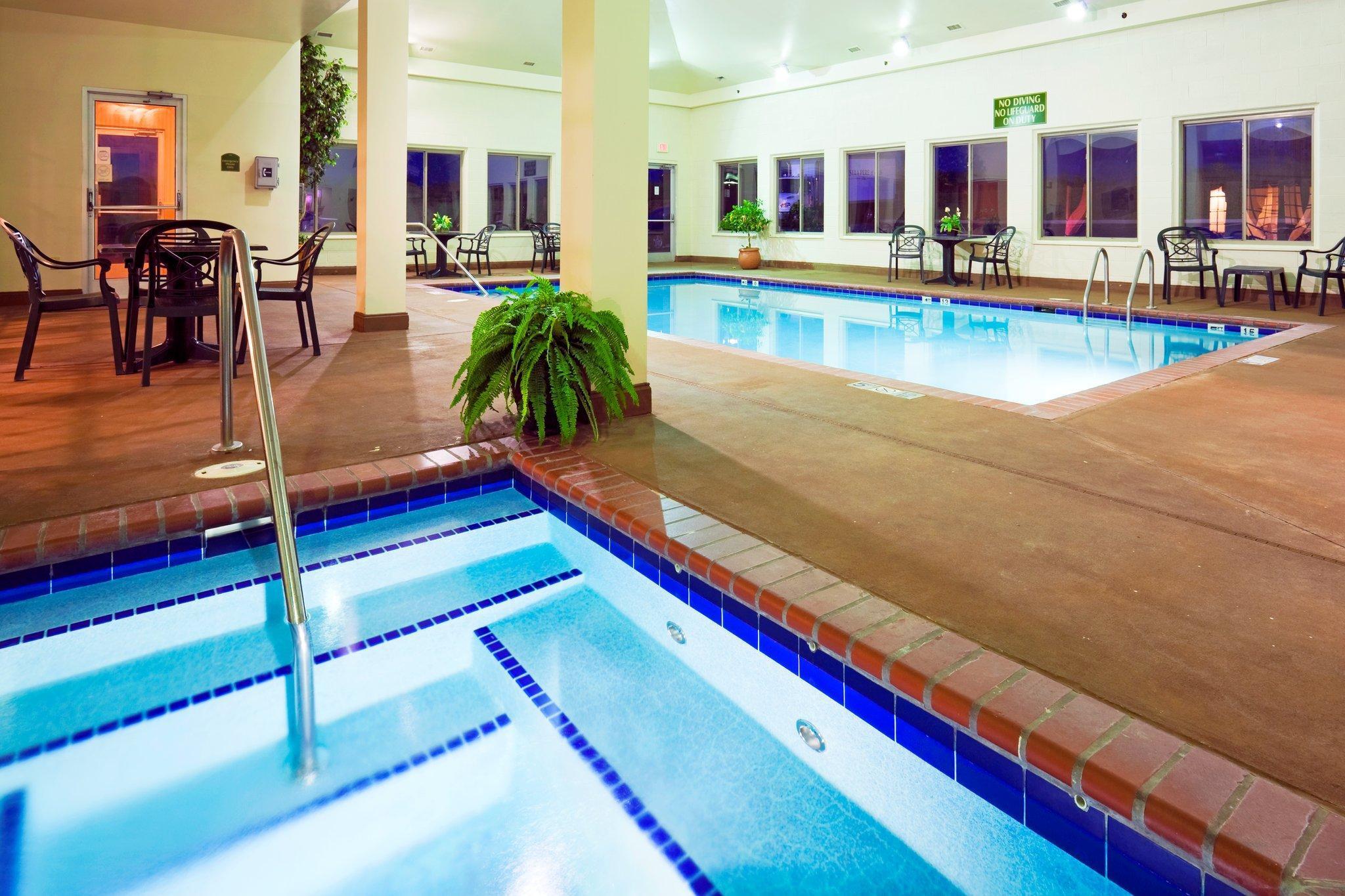 Holiday Inn Express Athens By Ihg Eksteriør billede