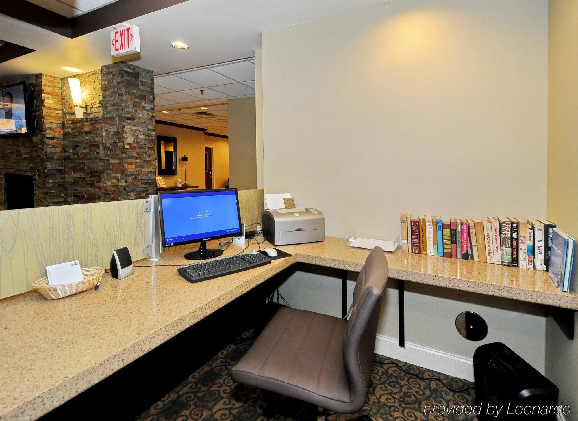 Holiday Inn Express Athens By Ihg Eksteriør billede